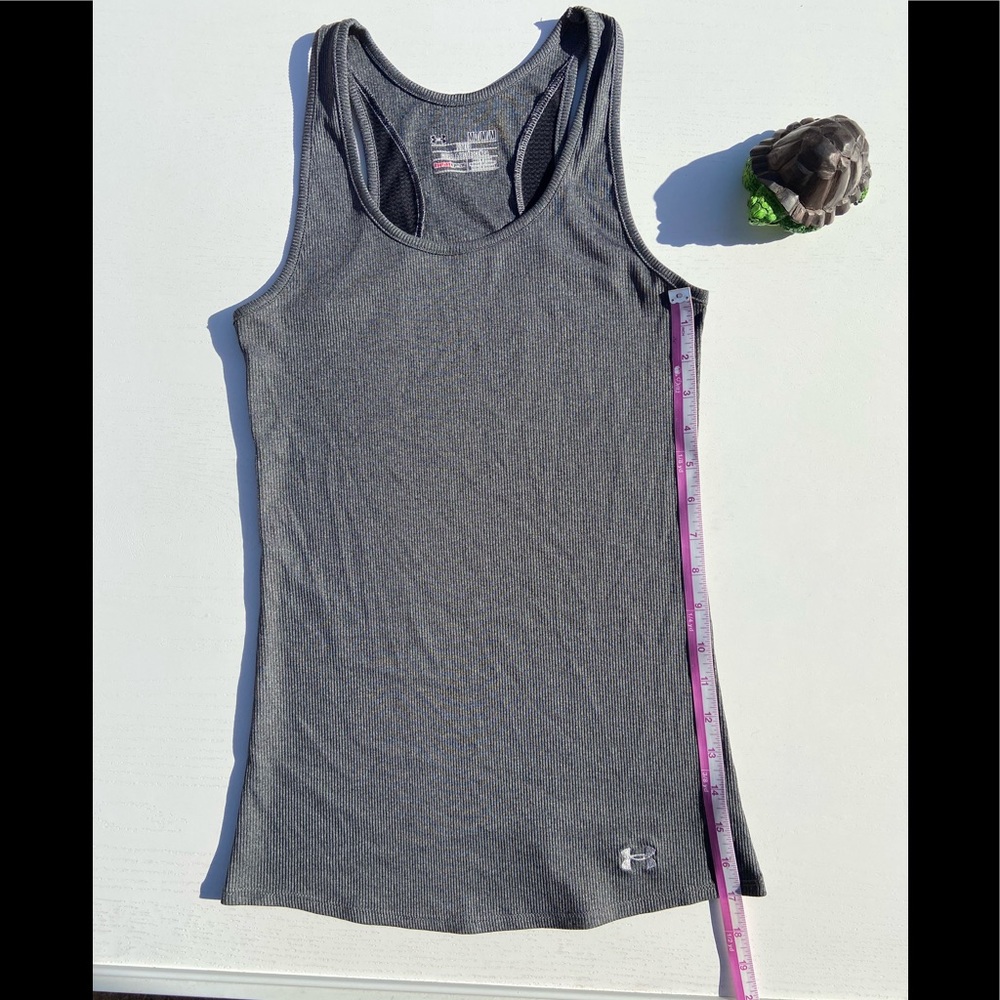 Under Armour gray ribbed tank